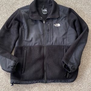 Womens size large black fleece jacket. Barely worn. zip front no hood